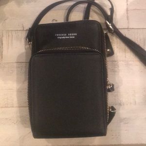 Forever young crossbody! Euc